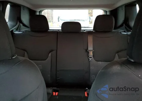 2016 Jeep Renegade Latitude из США, поврежденный, VIN ZACCJBBT7GPC57724